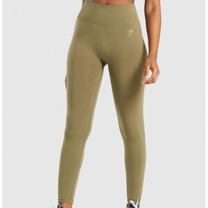 Gymshark® Fit Seamless Olive Green ⅞ Length Leggings Size Medium